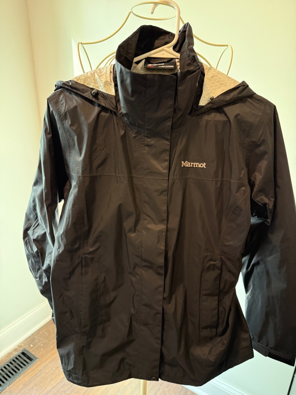 Marmot Women's Black Hooded Rain/Wind Shell Jacket